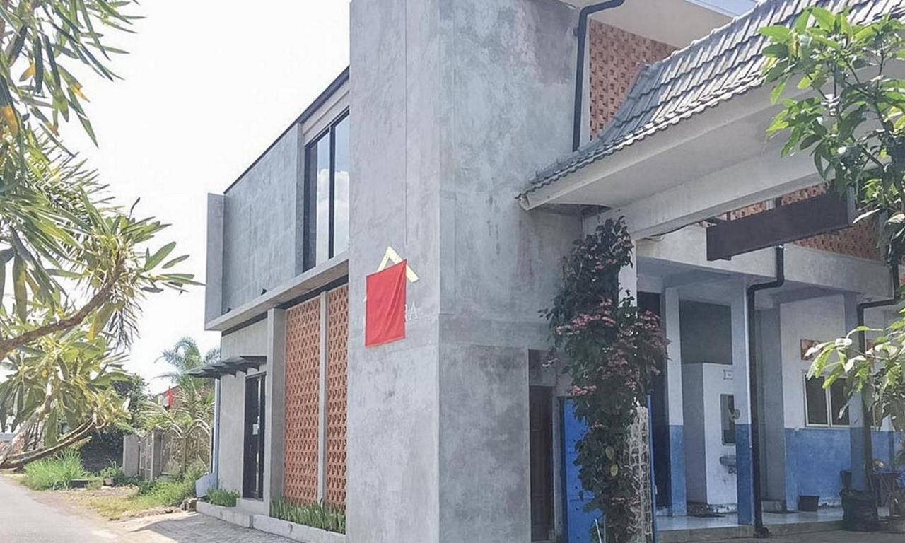 Hotel Reddoorz Near Wisata Paribendo Lawang Exterior foto